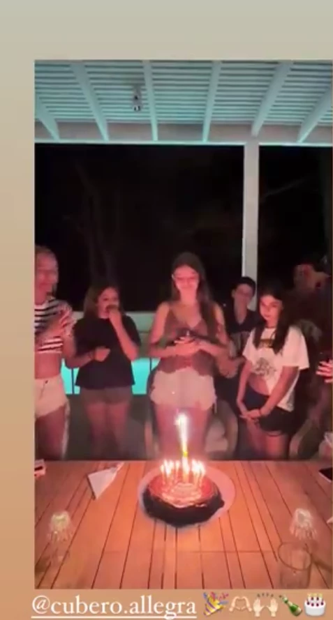 Allegra Cubero festejó sus 14 años