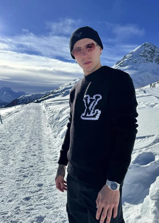 Enzo Fernández de vacaciones en Suiza