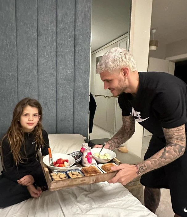 Mauro Icardi en el cumpleaños de su hija