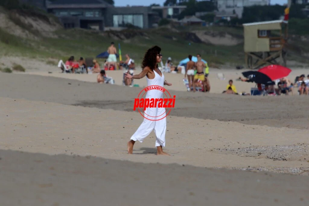 Flor Raggi de vacaciones en Punta del Este