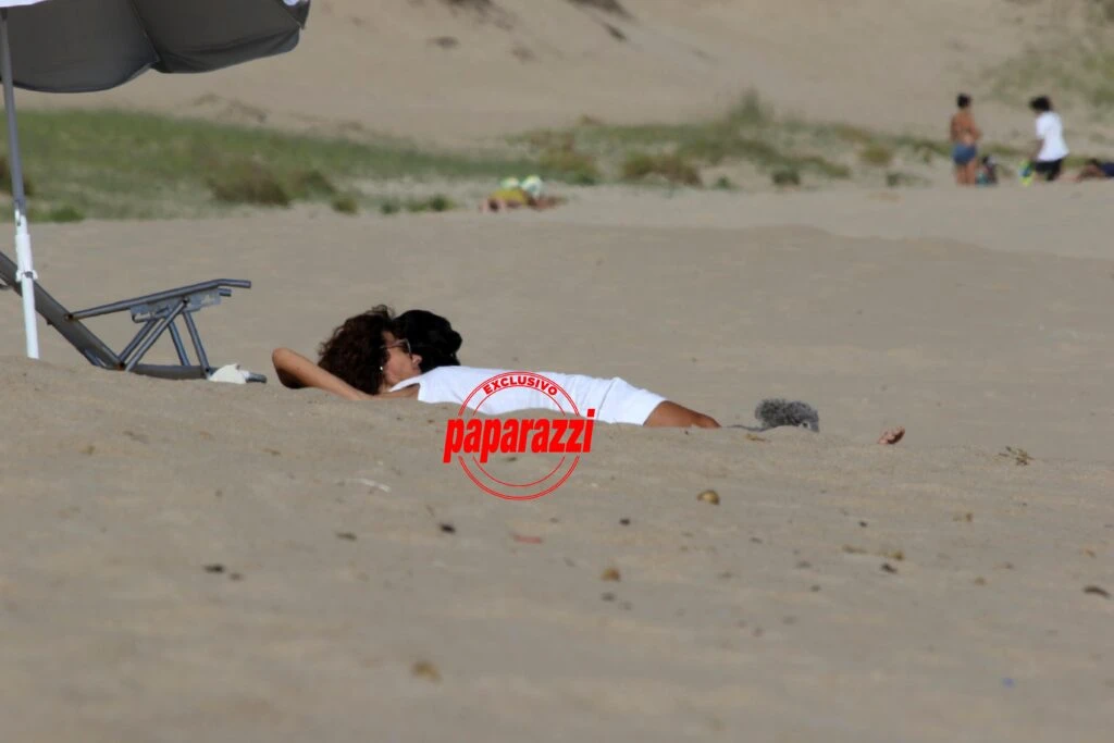 Flor Raggi durmiendo en Punta del Este