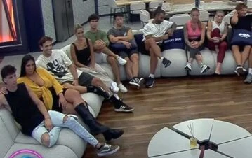 ¿Le pegó? Una mujer dio un cachetazo en Gran Hermano: “Perdió la paciencia”