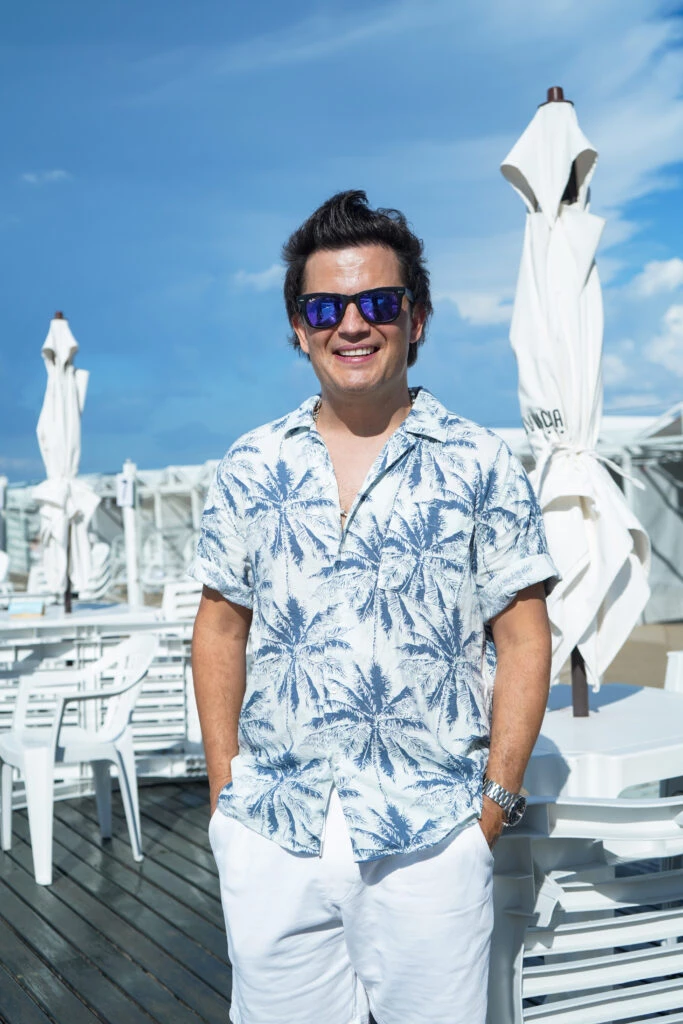 EN MAR DEL PLATA, LOPILATO PROTAGONIZA LA OBRA "EL BOTONES".