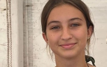 Las fotos del increíble look rockero de Indiana Cubero para un día de campo