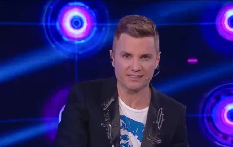 Santiago del Moro (1)