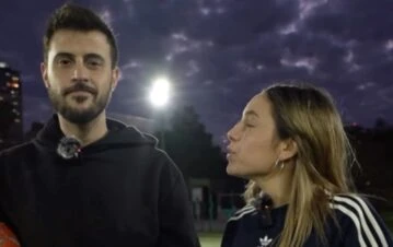 Filtraron fotos de Sofi Martínez y Diego Leuco llorando en plena discusión en la calle