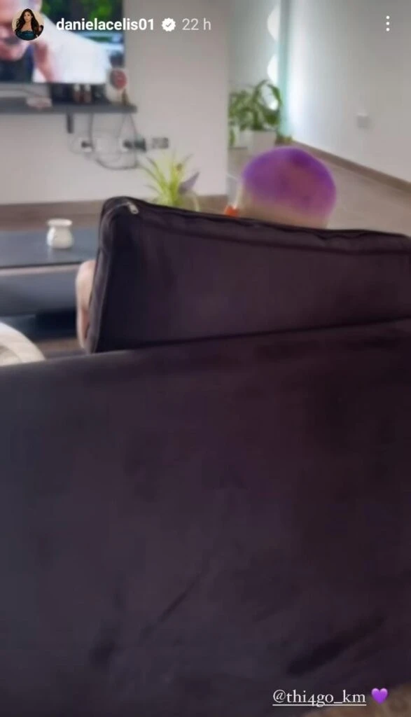 Thiago se burló del look de Daniela Celis