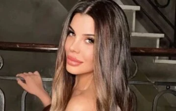 Charlotte Caniggia confesó que se convirtió en fanática de la lavandina: “Tanto trapear terminé en…”