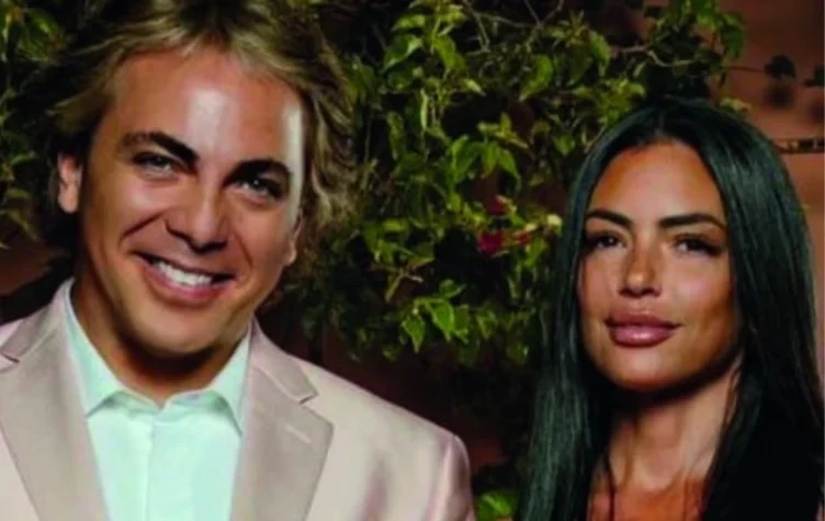 Se conoció el oscuro motivo por el que Cristian Castro se puso de novio