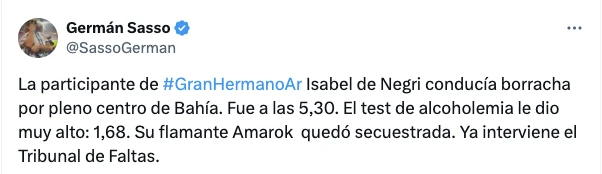 Isabel de Negri manejando borracha