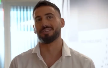 ¡Se la jugó! Las fotos del osado cambio de look de Nico Occhiato