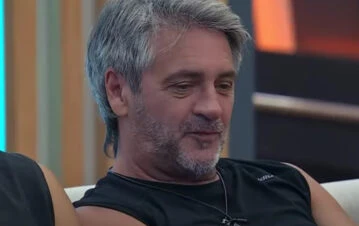 Escandaloso momento en Gran Hermano: mostraron a Darío haciendo pis y llueven críticas en redes