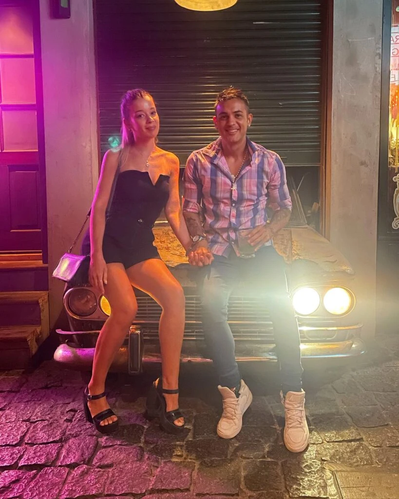 FACUNDO Y DANIELA, HERMOSA PAREJA.