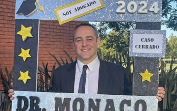 ¡Para aplaudir! El gran logro del Pampa Mónaco al recibirse de abogado: la conmovedora historia detrás del título