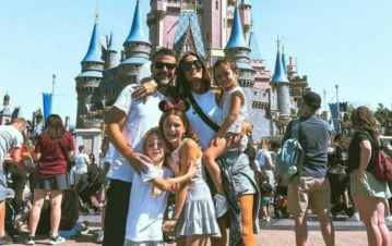 Paula Cháves mostró un video de las impresionantes vacaciones en Disney con sus hijos