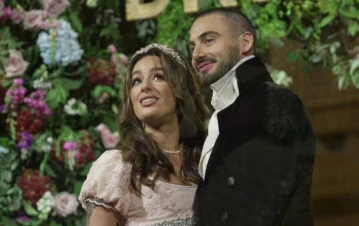 Así fue la falsa boda de Nico Occhiato y Flor Jazmín Peña en el Teatro Colón