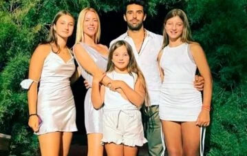 La última sesión de fotos de Nicole Neumann con sus 3 hijas y su marido antes de ser mamá