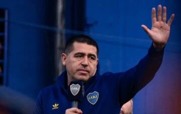 Cuál fue el ex jugador de Boca que le tiró un terrible dardo a Riquelme: “No soy una novia despechada”