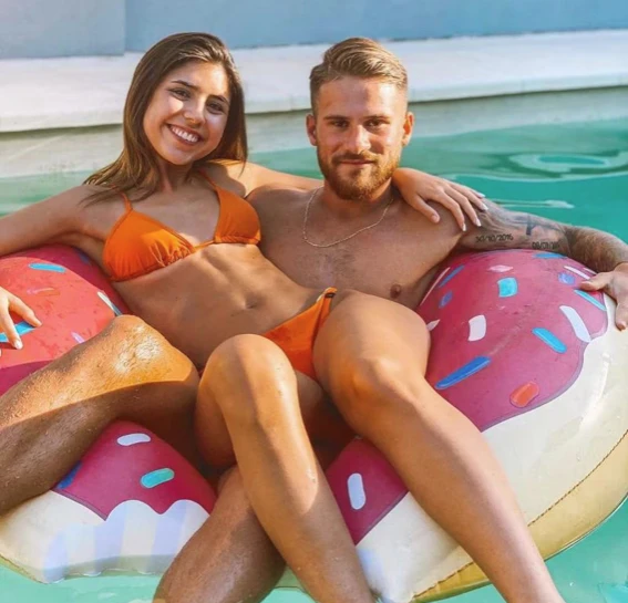 UN POCO DE REVANCHA PARA LA DESPECHADA CAMI MAYAN: A AILEN LE DAN A PROBAR DE SU PROPIA MEDICINA.