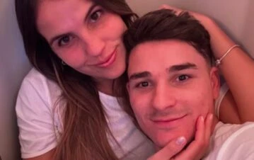 Julián Alvarez le escribió una carta a su novia María Emilia por su cumpleaños y derritió a las mujeres