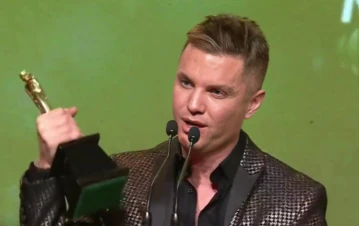 La emoción de Santiago del Moro al ganar el Martín Fierro de Oro de la Radio