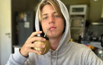 Valentino López presentó a su nueva novia en la casa de Wanda Nara: las fotos de la pareja