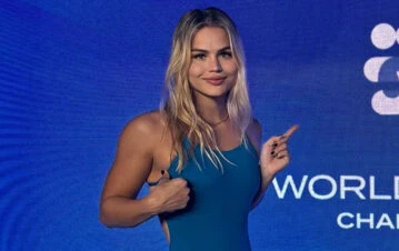 Echaron de los Juegos Olímpicos a Luana Alonso, nadadora e influencer paraguaya, y armó un escándalo en París