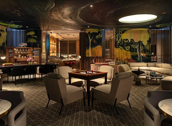 ¡LO QUE ES ESO! HASTA EL TECHO PARECE EL CIELO. UN APLAUSO PARA EL ASA...PARA EL DECORADOR.