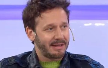 Benjamín Vicuña se enredó al hablar de la posibilidad de ser papá con su novia: “Qué preguntita que…”