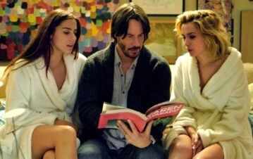 El thriller erótico protagonizado por Keanu Reeves que combina terror y suspenso y es un éxito en Netflix