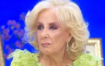 "Estoy luchando contra una metástasis": La cruda confesión que hicieron en la mesa de Mirtha Legrand