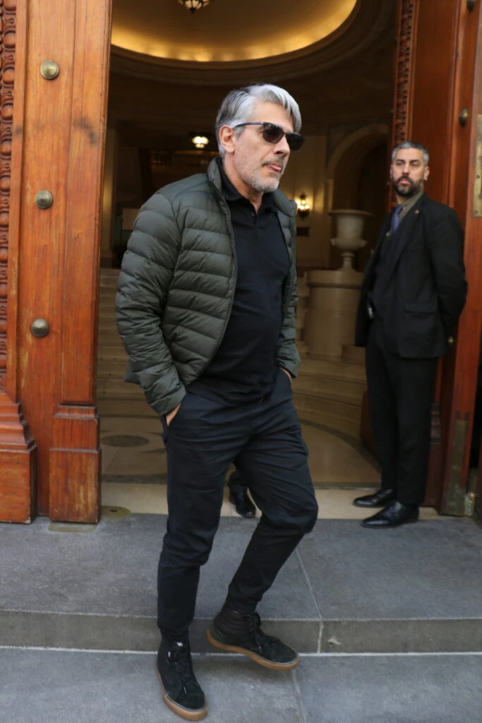 PABLO ECHARRI, COMPUNGIDO.