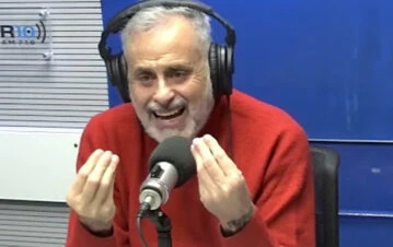 Jorge Rial acusó de ladrona a una famosa periodista chimentera: "Decime que te van a bolsiquear"