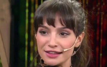 Brenda Asnicar confirmó la noticia más importante de su vida a los 33 años: "Tengo una sorpresa"