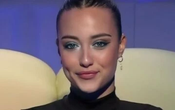 Las fotos privadas de Flor Regidor en un yate con dos famosos futbolistas