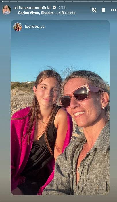 Indiana Cubero en el bautismo de Cruz Urcera