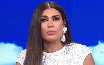 Con qué canal firmó Flor de la V donde será compañera de un periodista enemigo de toda la vida