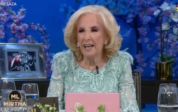 Mirtha Legrand quemó a uno de sus invitados en vivo: “No lo quería tener en la mesa”
