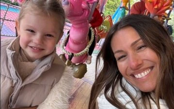 Las fotos del viaje a pura diversión de Pampita y Anita García Moritán, en Disney