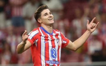 La contundente respuesta de Julián Álvarez a la oferta que le hizo Barcelona