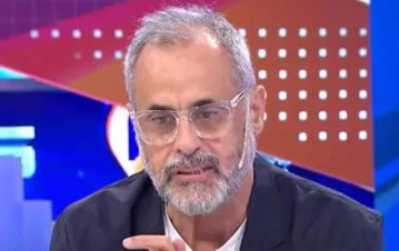 La desgarradora noticia que Jorge Rial reveló en su programa: "Estuvo 30 minutos agonizando"