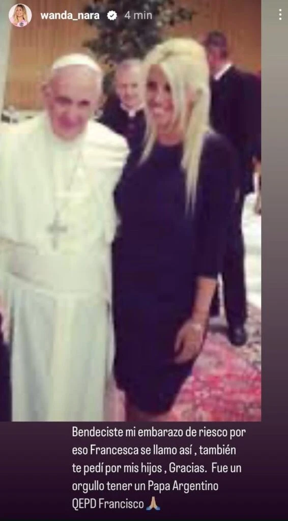 WANDA NARA, CONMOVIDA POR LA MUERTE DEL PAPA.