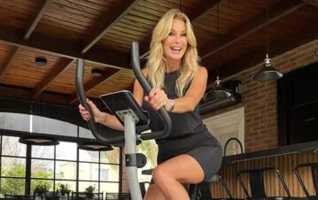 Yanina Latorre mostró cómo es el increíble jardín de la casona donde vive