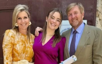 La princesa Ariane se graduó en Italia: el tierno gesto de Máxima y las fotos más emotivas