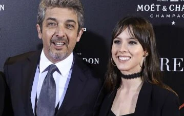 ¡La foto! Así le queda la máscara de El Eternauta a la hija de Ricardo Darín