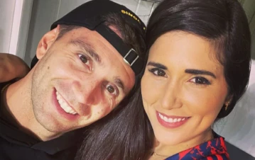 La carta de la esposa del Dibu Martínez tras el llanto del arquero por su salida del Aston Villa