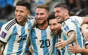 Por qué los futbolistas son infieles por naturaleza: el secreto de sus cartas natales