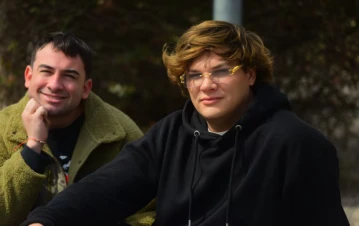 ¡Escándalo! Engancharon a Emma Vich siendo infiel a su marido con un hombre 10 años menor