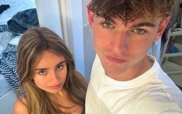 Quién es la novia de Nico Paz que llamó la atención bailando en plena calle con el jugador de la Scaloneta