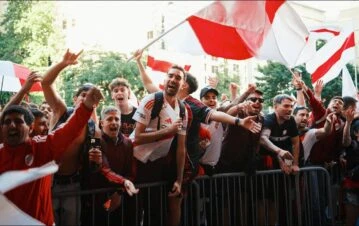 Cuál es el famoso hincha de River el que todos tildan de mufa por la eliminación en el Mundial de Clubes